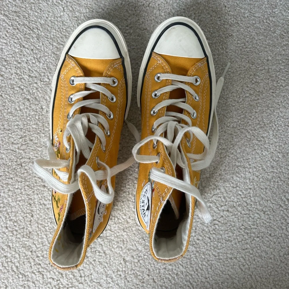 Converse High Top Sneakers Yellow with Floral Embroidery - Picture 3 of 3